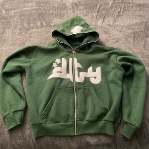 Divide The Youth Green Zip-Up Hoodie Size M